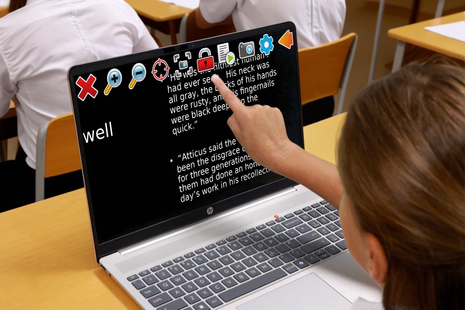 Student using SuperNova in class